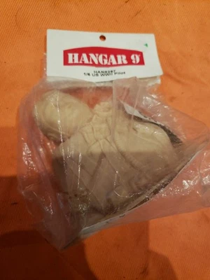 Hangar 9 - 1/6 US WWII PILOT - HAN8297 - New! JT25 - Image 1 of 4