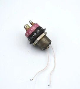 Relé de antena de vacío militar SPDT P1D-1V 3A 1.5kV, 76MHz, 26VDC VHC-3 VHC-1 - Imagen 1 de 4