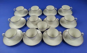 Juego de tazas y platillos Noritake Ivory China Lorelei 7541 de colección 25 piezas - Imagen 1 de 7