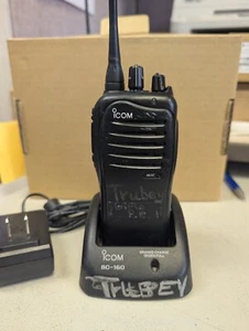 ICOM IC-F4011 PORTABLE RADIO - Afbeelding 1 van 3