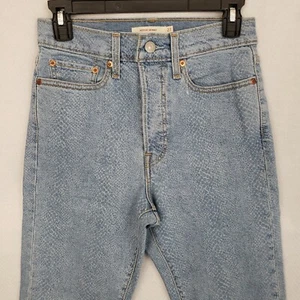 NWOT Levis Womens Button Fly Wedgie Skinny Light Wash Snake Denim Jeans, 27R - Picture 1 of 8