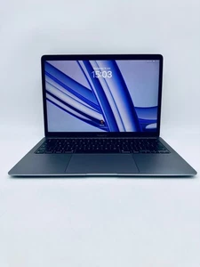 Apple MacBook Air 13" M1 8-Core CPU 7-Core GPU 8GB Ram 256GB SSD In Space Grey - Afbeelding 1 van 23