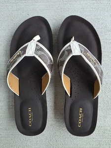 Sandalias Chanclas COACH Judy Signature Talla 9 (39) – Marrón/Blanco - Imagen 1 de 6