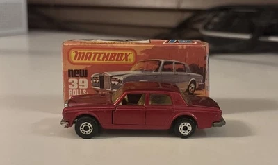 BOXED Matchbox No. 39 Rolls Royce Silver Shadow II. Metallic Red - Image 1 of 4