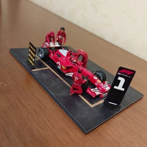 Ferrari F1 2005 - M.Schumacher - Scala 1:43 + Pitboard - World Champion. - Foto 1 di 8