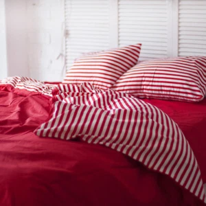 Natural Cotton Double-Sided Duvet Cover in Red Twin Full Queen King - Picture 1 of 3