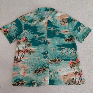 Vintage CLIO Womens Large Sail Boats Water Skiing Button Up Hawaiian Shirt  - Picture 1 of 19