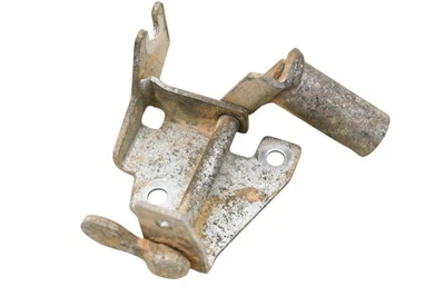 15 Kubota RTV-X900W Unload Link Arm Bracket Mount - Image 1 of 3