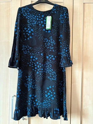 Cute Black and Blue Floral Ditsy Fleur Dress from Nobody's Child Size 10 - Image 1 of 4