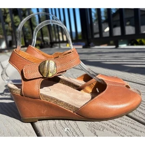 Taos Leather Wedge Sandals Women's US 6.5 EU 37 Adjustable Buckle Strap Peep Toe - Picture 1 of 10