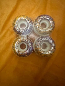 Dark Star 52 x 24 Ruedas Skateboard Pack de 4 Ruedas - Imagen 1 de 4