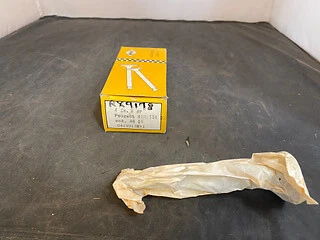 IVAM Engine Exhaust Valves - RX9178 - (SET OF 4) - Fits Peugeot 404 / 504 - Image 1 of 2