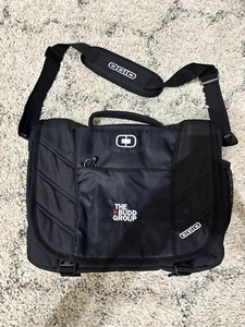 OGIO Messenger Laptop Bag Black Adjustable Strap Padded Pockets Travel EUC - Picture 1 of 7