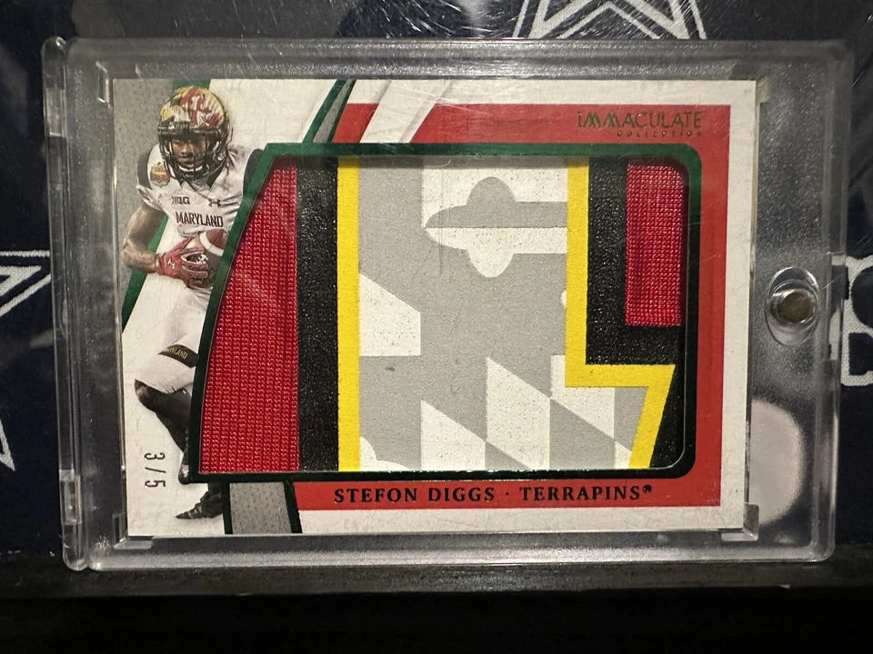 2021 Immaculate Collegiate Stefon Diggs Jumbo Patch /5 - Image 1 of 3