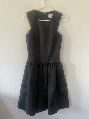 Reiss NEW Leah Dress Black Sleeveless Fit And Flare Size 6 Canvas Occasion Prom - Image 1 of 4
