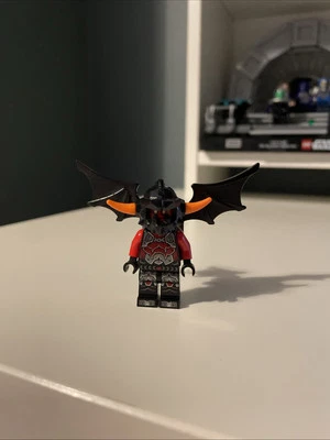 LEGO Ash Attacker - Minifigura de alas del juego Aero-Striker V2 de Aaron Fox 70320 Foto 1 de 4