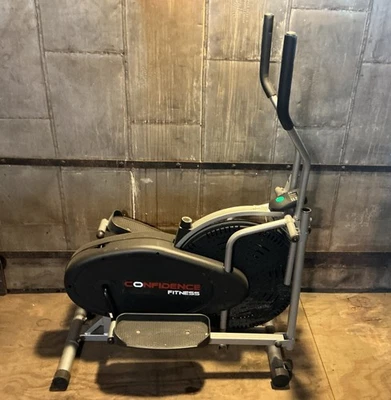 Entrenador elíptico cardiovascular compacto Confidence Fitness Foto 1 de 4