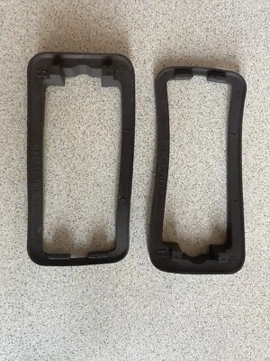 COPPIA GUARNIZIONI FANALI FRECCE ANTERIORI FIAT 900T, 900E, Coriasco, Amigo - Immagine 1 di 2