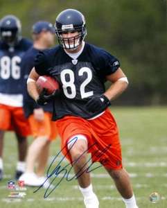 Greg Olsen Autographed Chicago Bears 16x20 Photo - Picture 1 of 1