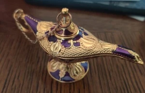 Vintage luxury classical Purple Aladdin Lamp Gold Tone For Table Top - Picture 1 of 5