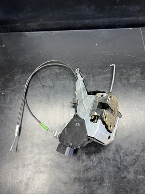 2001 2002 2003 2004 2005 LEXUS IS300 puerta delantera derecha pestillo cerradura actuador Foto 1 de 4