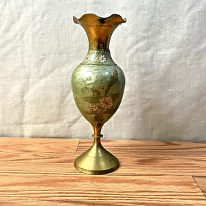 Vintage Indian Messing Vase - Brass Etched With Floral & Foliage Pattens - Picture 1 of 15