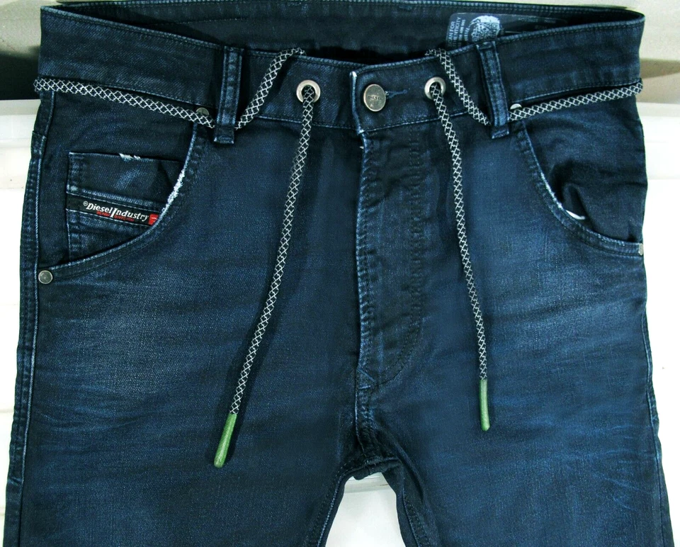 LO ÚLTIMO Hombres DIESEL KROOLEY-X-NE 69IC PANTALONES DE CHÁNDAL ELÁSTICOS OSCUROS 28 (ajuste 29) Foto 1 de 4