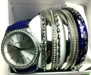Womens Fashion Wrist Watch 8 Silvertone Bracelets & 1 Plum Colored Bracelet - Picture 1 of 7