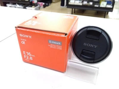 Sony SEL16F28 16mm F2.8 lente gran angular para Alpha - Imagen 1 de 4
