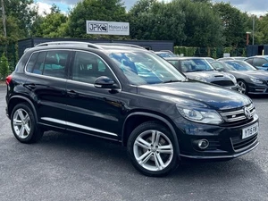 2015 Volkswagen Tiguan 2.0 TDI BlueMotion Tech R-Line 4WD Euro 5 (s/s) 5dr (Nav) - Picture 1 of 24