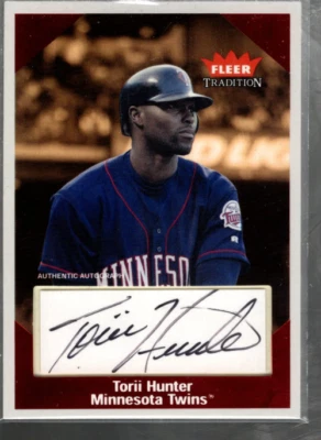 B3763- 2004 Fleer Tradition Retrospection Autographs #TH Torii Hunter Auto /60 - Image 1 of 2