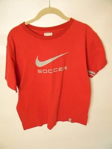 Vintage Mens Nike Soccer Red T-Shirt Size S - Picture 1 of 6