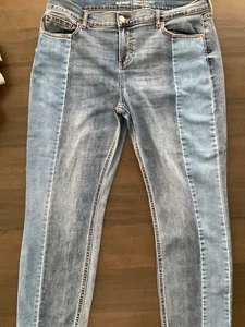 Old Navy Perfect Straight Mid Rise Blue Jeans 14 Petite - Bild 1 von 2