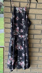 with Lace-up Back Hollister Floral Skater Dress Women Large - Picture 1 of 5