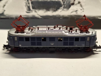 Fleischmann Spur N 7319 E-Lok E 19 10 NEM 651 Analog OVP - Bild 1 von 4