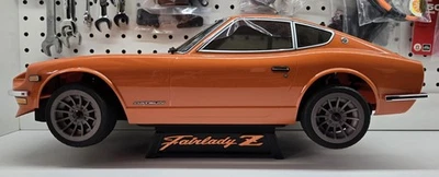 Custom made RC stand for Datsun 240Z - Team Associated  APEX2 1/10 Scale - USA - Image 1 of 4