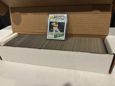 Juego completo de béisbol 1980 Topps 1-726 casi nuevo-como nuevo Rickey Henderson novato ¡RC!! Foto 1 de 3