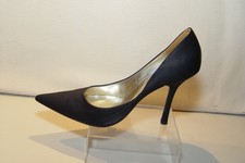 women's guess shoes heels