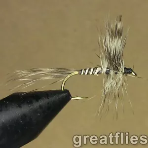 1 dozen (12) - Mosquito - DRY FLY - Picture 1 of 1