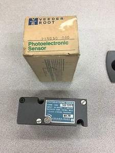 NEW IN BOX VEEDER ROOT PHOTOELECTRIC SENSOR 719010-100 - Picture 1 of 1