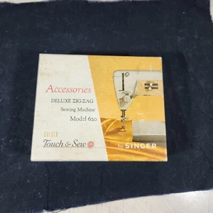 Vintage Attachments SINGER Touch & Sew Deluxe Zig-Zag Sewing Machine Model 600 - Picture 1 of 7