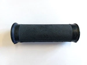 Mofa, Moped Griffbezug ohne Wulst, innen 25 mm schwarz, einseitig geschlossen - Bild 1 von 2