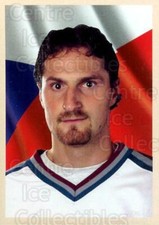 2001-02 Parkhurst Waving the Flag #10 Milan Hejduk