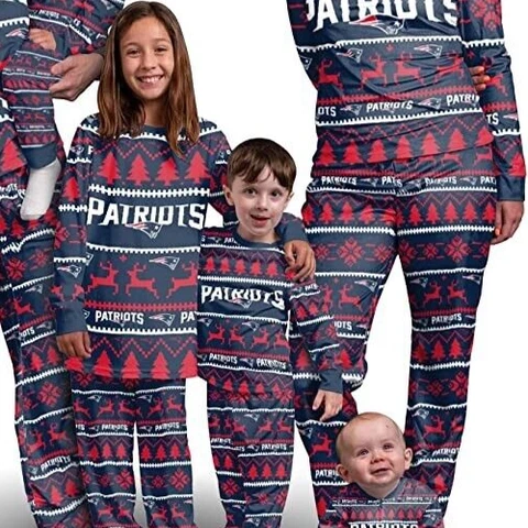 NEW ENGLAND PATRIOTS------------UGLY CHRISTMAS PAJAMA SET--YOUTH XL(18-20) Cover