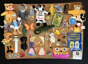 Colorful Variety HAPPY MEAL And Other Toys Junk Drawer Assemblage Collection - Picture 1 of 12