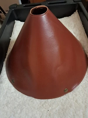 Pantalla de lámpara de cuero genuino rústico para lámparas de mesa lámpara de pie Foto 1 de 4