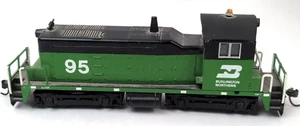 AHM -Custom(?) EMD SW-1 Switcher Locomotive (Dummy) "BURLINGTON NORTHERN" - HO - Picture 1 of 9