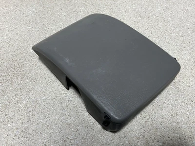 03-06 Chevrolet Avalanche Tahoe Consola Portavasos Trasero Gris OEM Foto 1 de 2