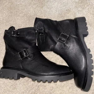 Bota de moto Sam Edelman Kinsley negra para mujer con hebillas y logotipo talla 10 nueva - Imagen 1 de 5