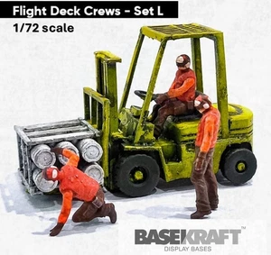 Basekraft 1/72 US Navy aircraft-carrier flight deck missile forklift and crew - Picture 1 of 18